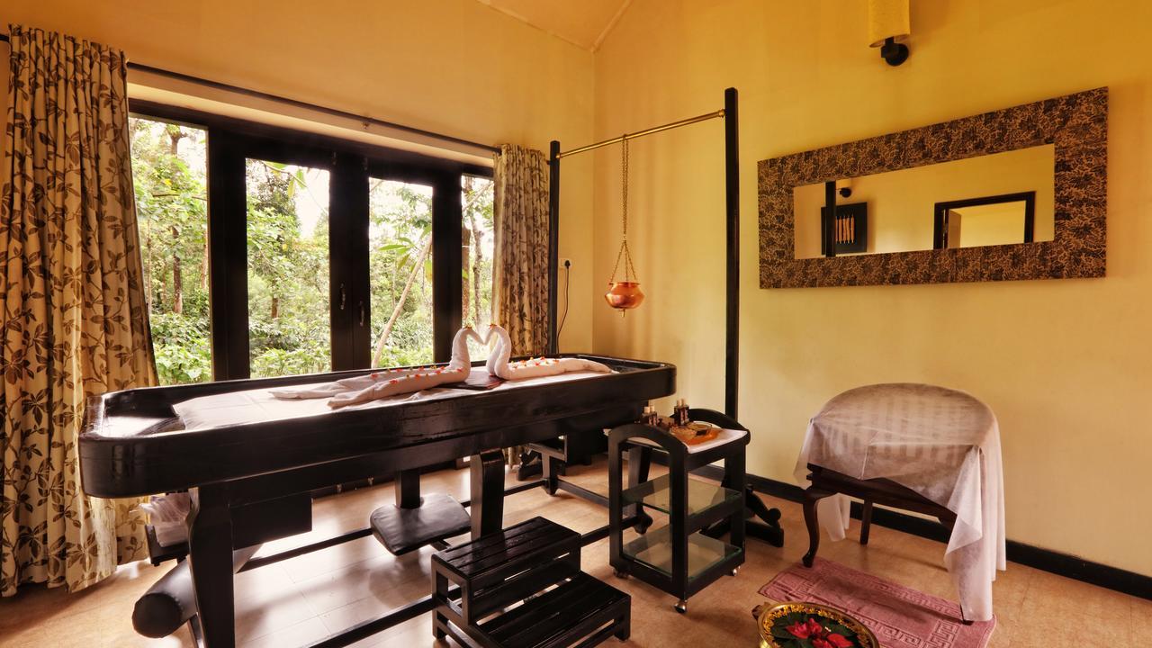 The Windflower Resort & Spa, Vythiri Vajanad Kültér fotó